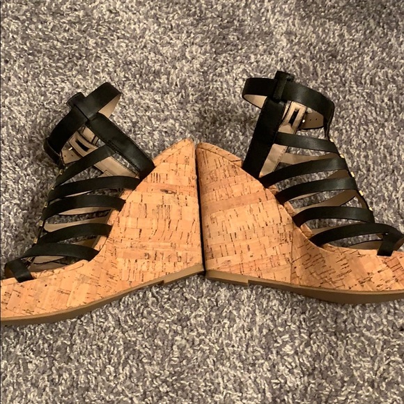 Steve Madden black platform wedge 8.5M - Picture 2 of 6